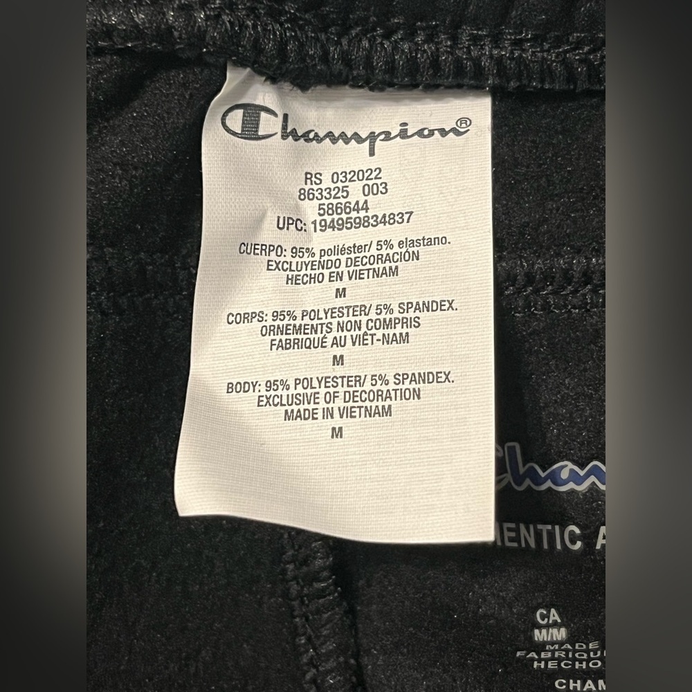 NWT- Champion Men's Sport Shorts, Moisture Wicking SIZE: Medium COLOR: Black - Picture 7 of 10